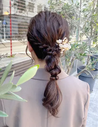 ヘアアレンジ maika /layer cutのヘアスタイル