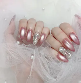 ネイル 織部 瑠夏のネイルデザイン