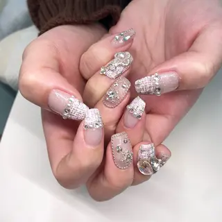 ネイル Kira-ra所属・Kira-ra💎 KIRARIのネイルデザイン