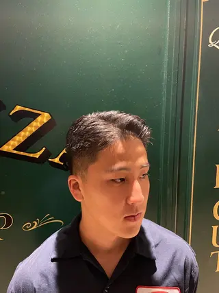 ショート 鈴木 星多のヘアスタイル