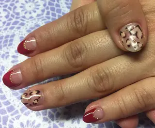 ネイル ネイルサロンハピーナ自宅サロン所属・金沢 未緒のネイルデザイン