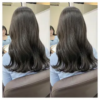 セミロング カラー 村山 茉衣のヘアスタイル
