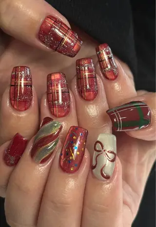 ネイル neouv所属・NEOUV_ mikuのネイルデザイン