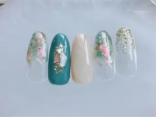 ネイル Satomi  のネイルデザイン