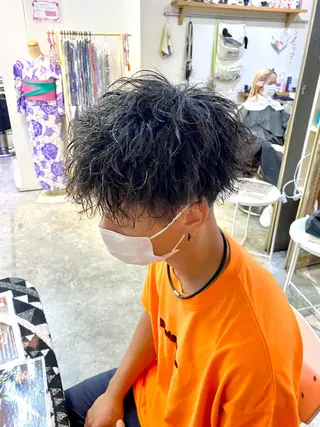カラー パーマ メンズ トレンドパーマ‼️ NAOKI💥のヘアスタイル