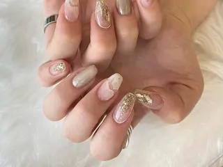 ネイル Ray. ／綺麗目ニュアンスのネイルデザイン