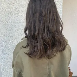 セミロング カラー 中津/柔らかカラー/ ナガオ　イズミのヘアスタイル