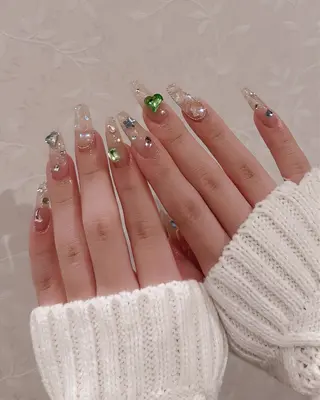 ネイル Minéa nailのネイルデザイン