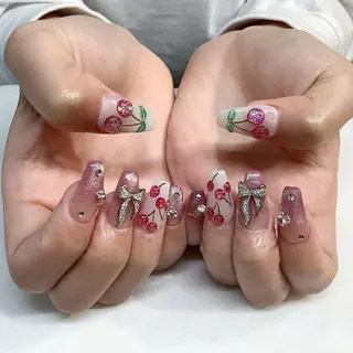 ネイル 💎🐰 saki. m 🐰💎のネイルデザイン