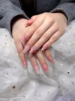 ネイル ENsalon Takareiのネイルデザイン