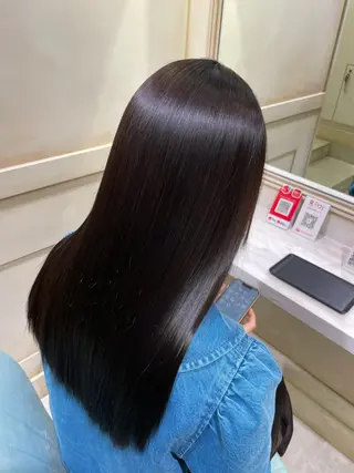 ロング 🟠髪質改善縮毛矯正 刑部一哉🟠のヘアスタイル