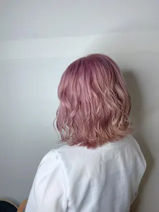 セミロング カラー ヘアアレンジ ❤️カラー得意 🧡松浦睦樹❤️のヘアスタイル