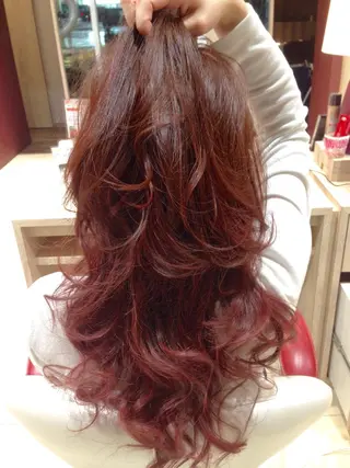 ロング カラー graxi'    グラシー所属・ブリーチ/ハイトーン SERINAのヘアスタイル