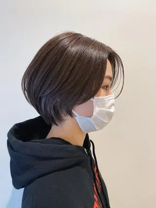 ショート カラー 細めハイライト🩶 ボブ/レイヤーカットのヘアスタイル