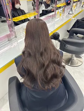 ロング カラー 盛れる上質ワンホン ヘア🤍YUME🤍のヘアスタイル