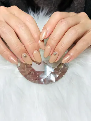 ネイル 井上 奈津のネイルデザイン