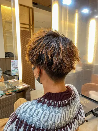 パーマ メンズ スパイラル波巻き パーマ井本汰壱のヘアスタイル