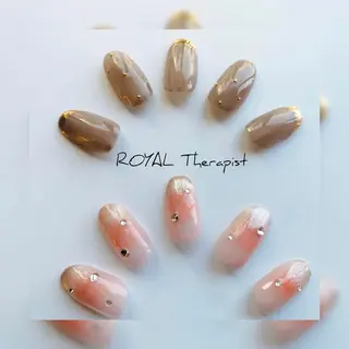 ネイル 【山岡】 ロイヤル•セラピストのネイルデザイン