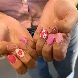 ネイル 野々山 亜美のネイルデザイン