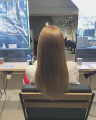 ロング 新宿三丁目 Miyukiのヘアスタイル