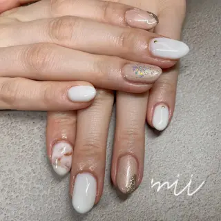 ネイル &robe mii 🌿のネイルデザイン