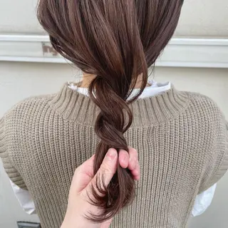 セミロング カラー ブリーチなしで透け感 暖色カラーボブaoiのヘアスタイル