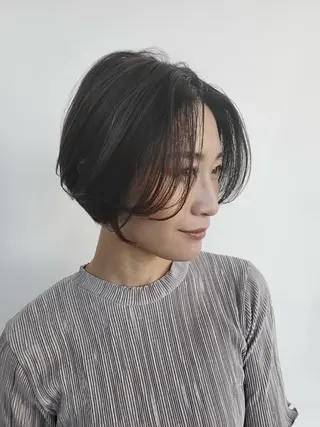 ショート カラー 岩堀 氷河のヘアスタイル