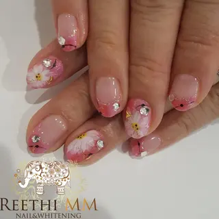 ネイル ネイリスト riiisaのネイルデザイン