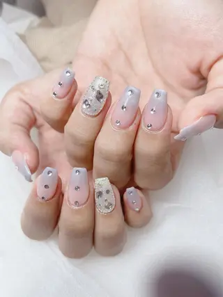 ネイル Elegant beautyカクのネイルデザイン
