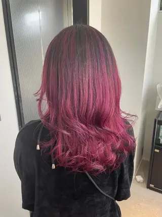 ミディアム カラー 岸田 悠佑のヘアスタイル