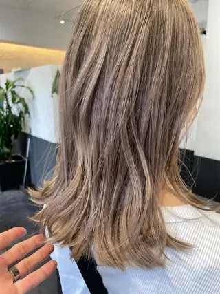 セミロング カラー 🦖JIN HAIR DESIGN🦖のヘアスタイル