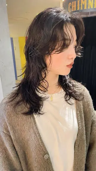 ロング パーマ 亜海 /レディースパーマのヘアスタイル