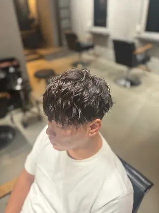 パーマ メンズ 心斎橋メンズ特化 高森蓮のヘアスタイル