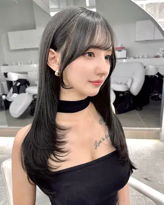 ロング 韓国顔まわり/前髪 /レイヤー/いつきのヘアスタイル