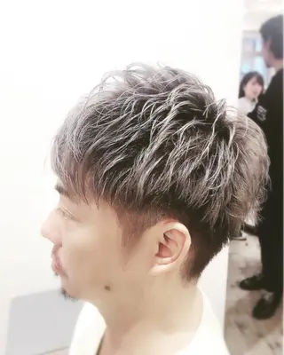 ショート カラー アザマ　ヤスカツ _rosso 川口のヘアスタイル