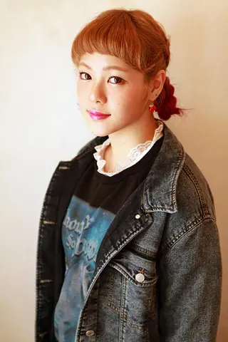 セミロング カラー ヘアアレンジ marie-anne 浜松元目店のヘアスタイル