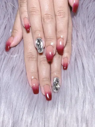 ネイル 稲垣 江梨花のネイルデザイン