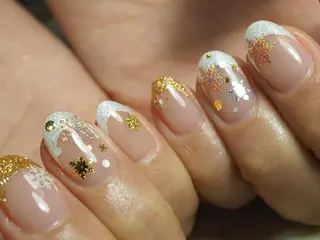 ネイル 横浜東口Monie☆ REIKAのネイルデザイン