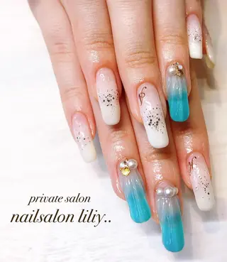 ネイル TERAI ERINAの眉毛・アイブロウイメージ