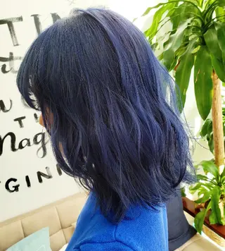 セミロング カラー Luana 矢場町のヘアスタイル