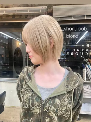 ショート カラー ミズタ マイのヘアスタイル