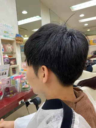 ショート 縮毛矯正専門店　美容室ハース所属・ウィリアム シュウのヘアスタイル