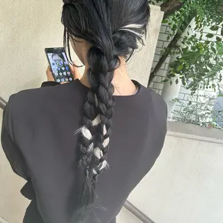 ロング ヘアアレンジ 飯塚 沙衣のヘアスタイル