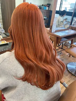 ロング 羽山 笑夢のヘアスタイル