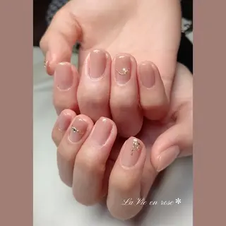 ネイル ラヴィアン ローズのネイルデザイン