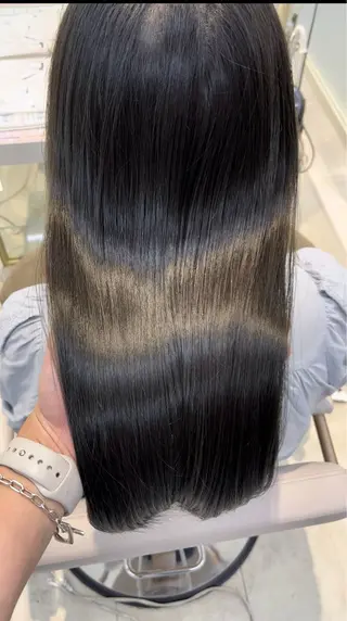 セミロング トイロ武蔵小杉所属・ナチュラル韓国ヘア 🇰🇷塚田凌太のヘアスタイル