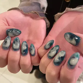 ネイル Yu_me 北堀江店所属・Yu_me 北堀江 chikaのネイルデザイン