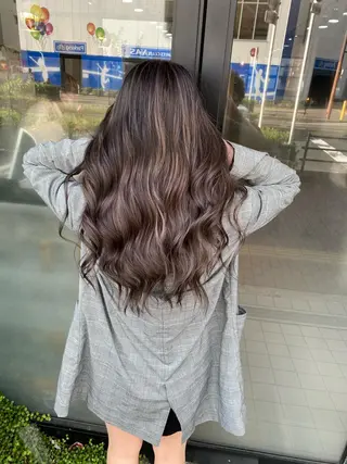 ロング カラー ヘアアレンジ Belle hair Design青野大貴のヘアスタイル