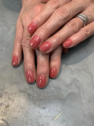 ネイル アトリエ・マリス所属・福与 美幸のネイルデザイン