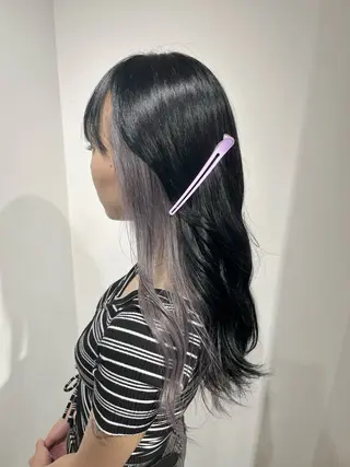 ロング カラー 吉原葵/ハイトーン /インナーカラーのヘアスタイル